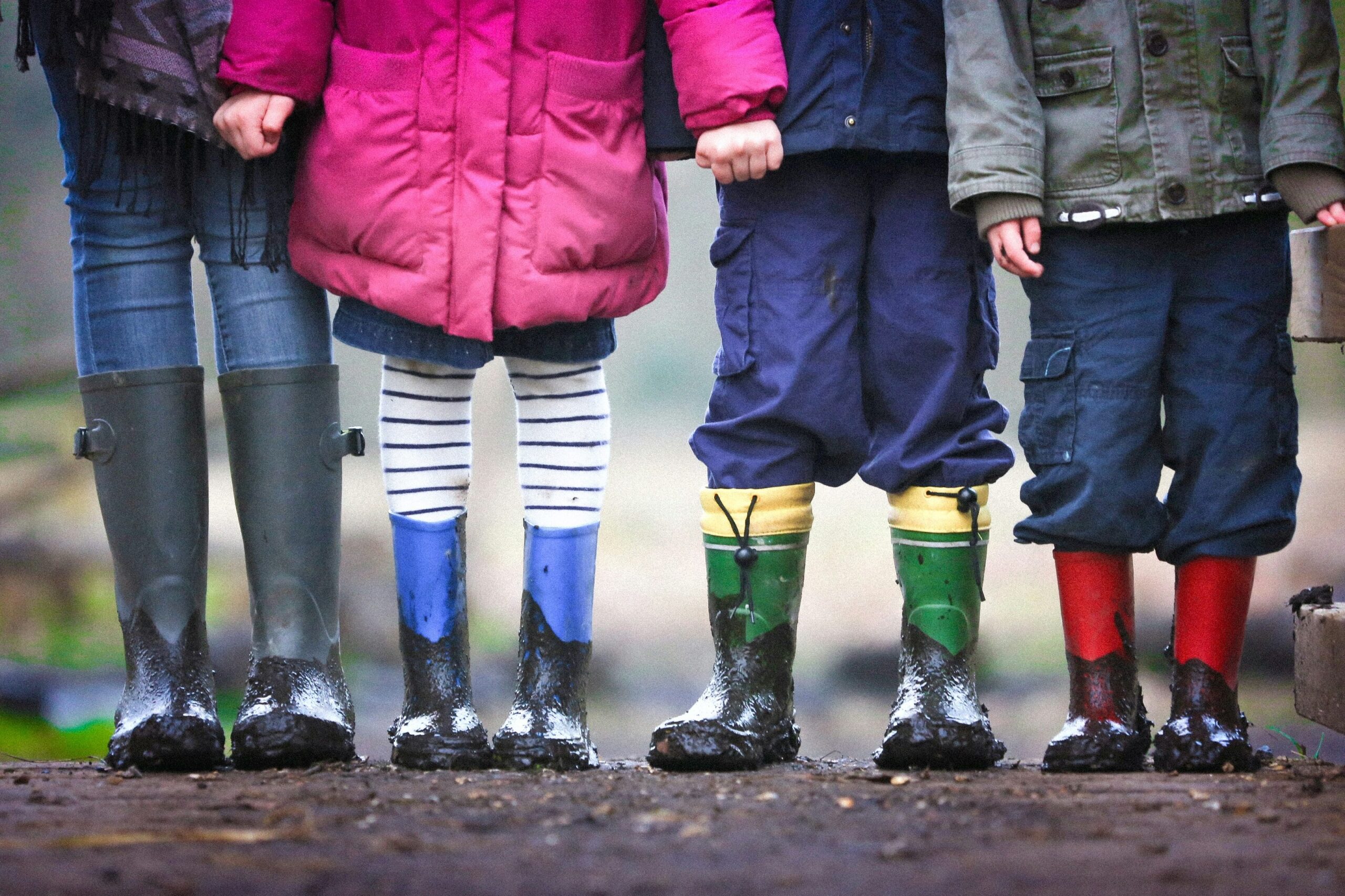 Playing in mud and streams is the best thing. This is three of my nephews / nieces and one of my kids after some muddy fun at Mottisfont house in Hampshire. Mottisfont is well worth a visit, a fantastic old house set in beautiful gardens along the river Test.